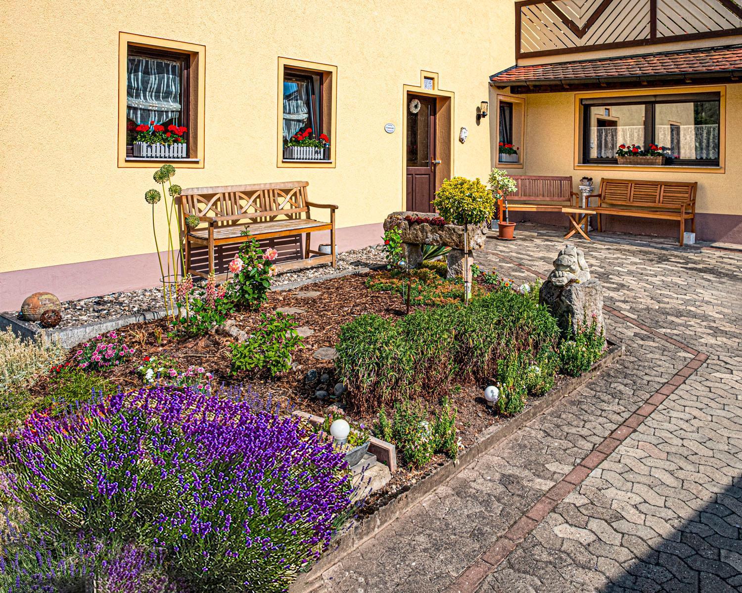 The Old Farmhouse Burgpreppach Экстерьер фото